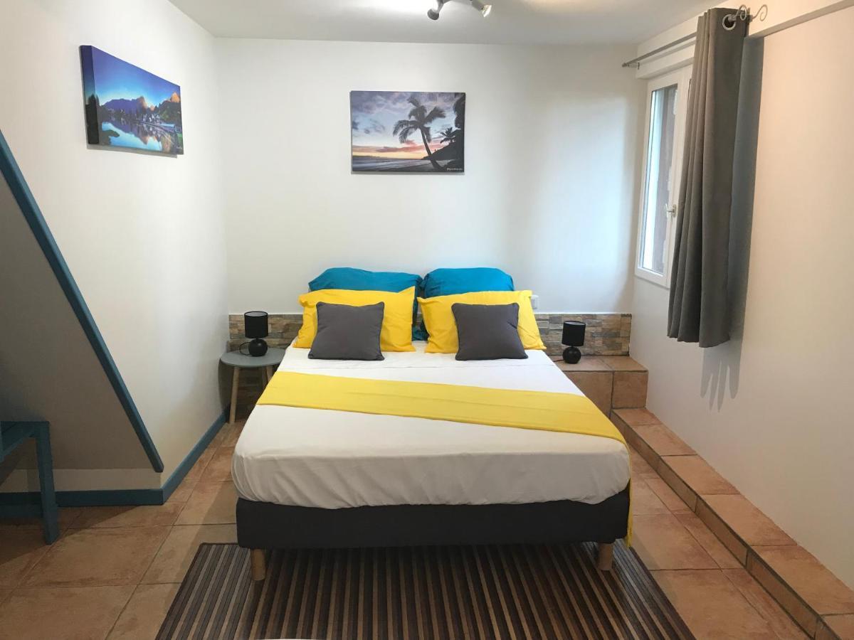 Ti Kaz Ravinala Hotel Ravine des Cabris Bagian luar foto